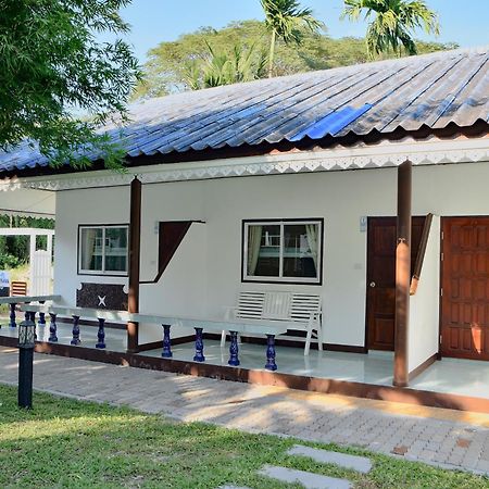 Assava Dive Resort - Sha Plus Тау Экстерьер фото