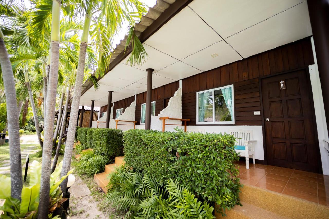 Assava Dive Resort - Sha Plus Тау Экстерьер фото